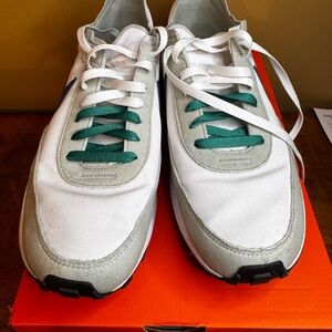 Nike Waffle One SE White/Blue/Green Mens Lifestyle Sneakers FB8902 100 NEW